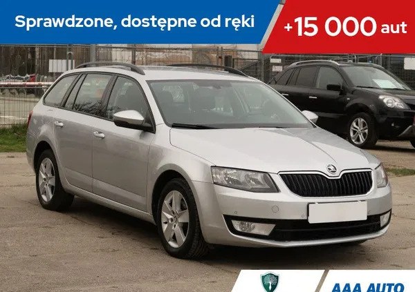 skoda octavia Skoda Octavia cena 39000 przebieg: 192873, rok produkcji 2016 z Gubin